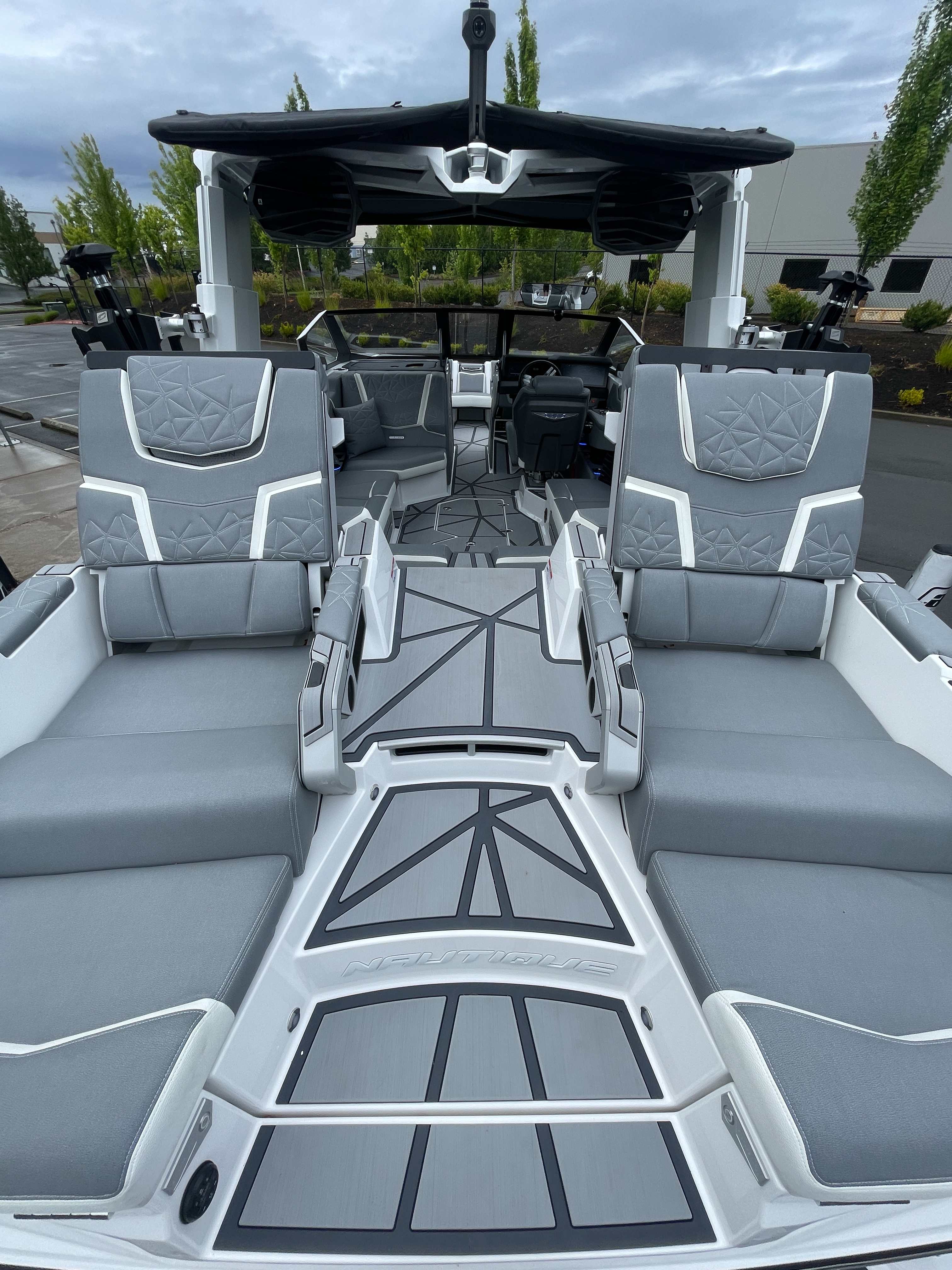 2024 Nautique Paragon 23 "ONLY 34 Hours" Icon